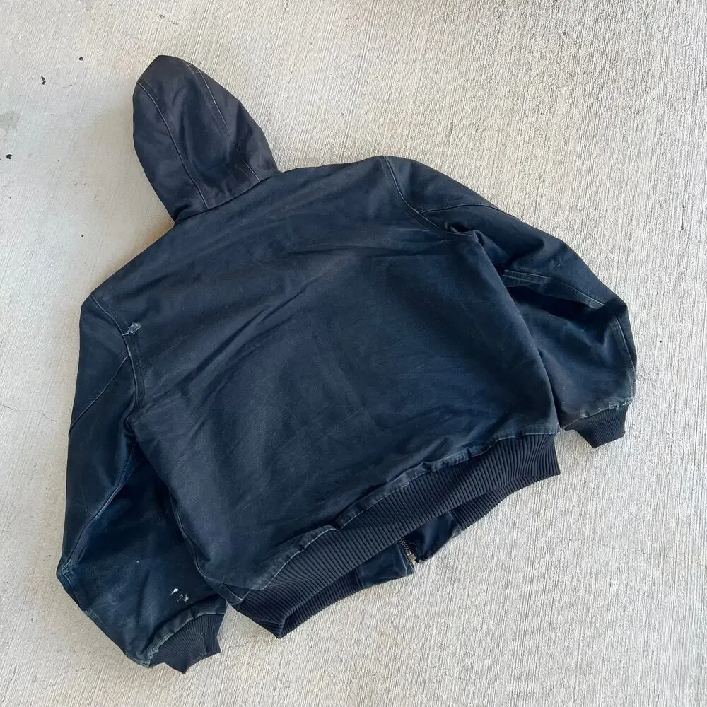 Carhartt J140 black hooded work wear jacket